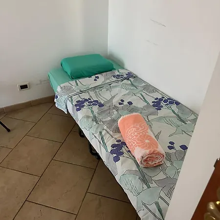 Nathan House, Malatesta *